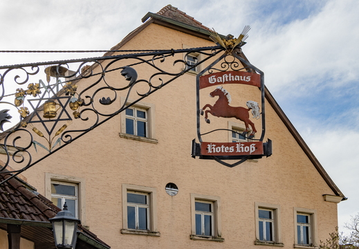 Ausleger ehem. Gasthaus Rotes Roß