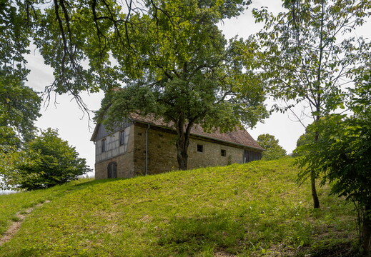 Sommerkeller aus Weipertshofen
