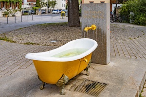 Brunnen "Balthasars Badewanne" von Matthias Braun (2014)